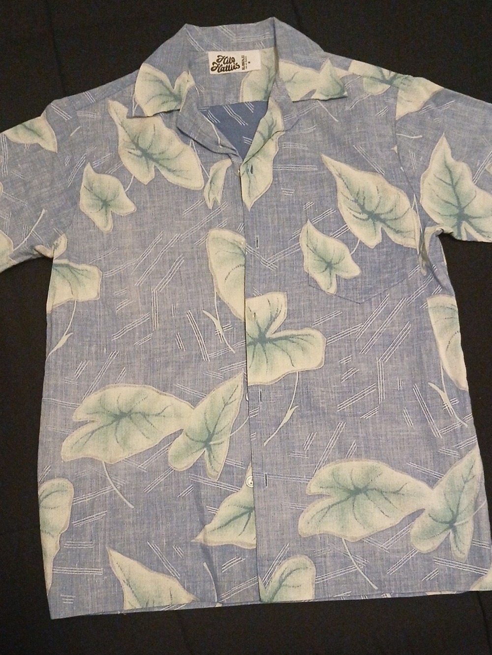 Hilo Hattie Men's Blue Camp Shirt with Pale Green Leaf Print
